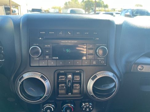 Used 2017 Jeep Wrangler Unlimited Sport w/ Quick Order Package 24S image 13