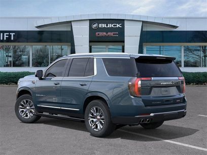 New 2026 GMC Yukon Denali w/ Sun & Power Step Package