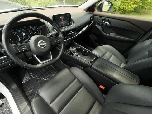 Used 2023 Nissan Rogue SL FWD image 25