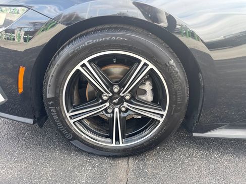 Used 2025 Ford Mustang Premium RWD image 14