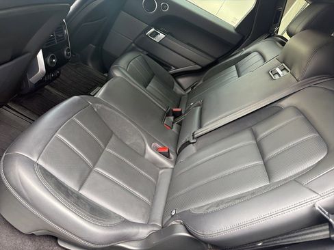 Used 2020 Land Rover Range Rover Sport HST image 17