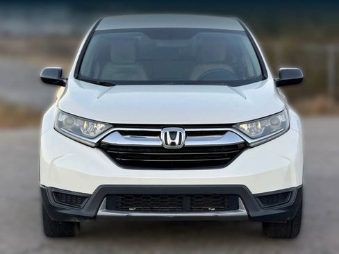 Used 2018 Honda CR-V LX image 5