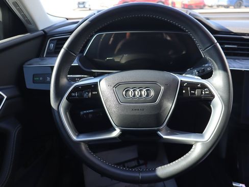 Used 2021 Audi e-tron Premium w/ Convenience Plus Package AWD/4WD image 14