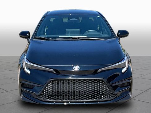 Used 2026 Toyota Corolla SE w/ SE Package FWD image 4