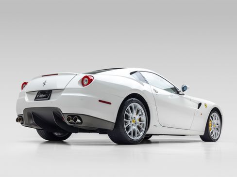 Certified 2010 Ferrari 599 GTB Fiorano RWD image 16