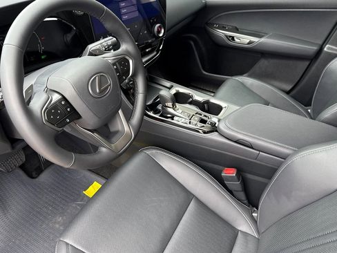 New 2026 Lexus NX 350h AWD w/ Premium Package image 4