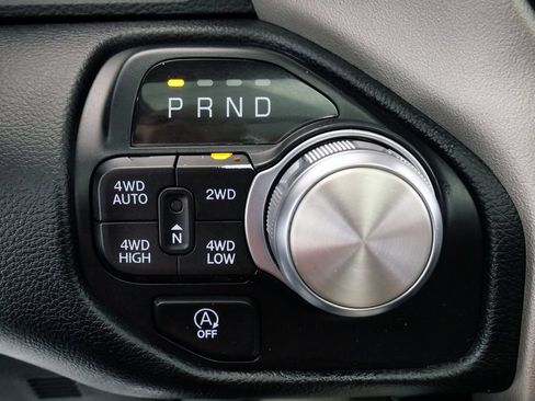 Used 2022 RAM 1500 Laramie AWD/4WD image 30