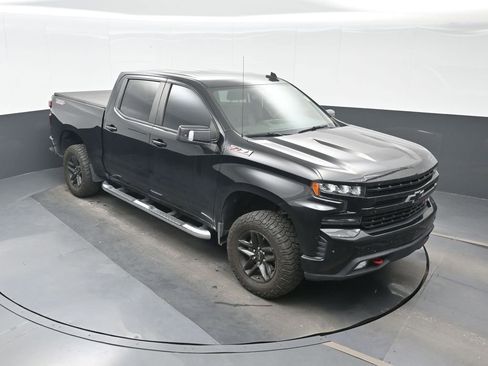 Used 2021 Chevrolet Silverado 1500 LT Trail Boss w/ Convenience Package II AWD/4WD image 24