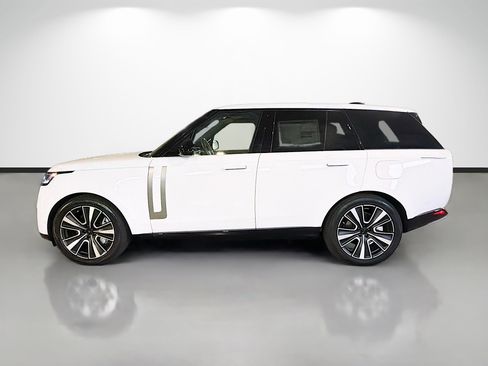 New 2026 Land Rover Range Rover SE AWD/4WD image 2
