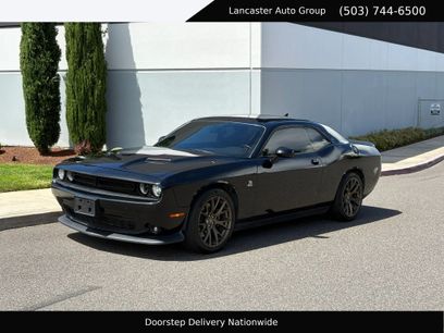 Used 2016 Dodge Challenger R/T Scat Pack w/ Leather Interior Group
