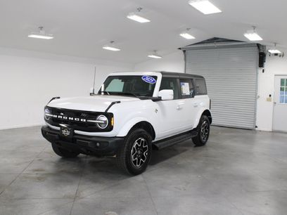 Used 2025 Ford Bronco Outer Banks