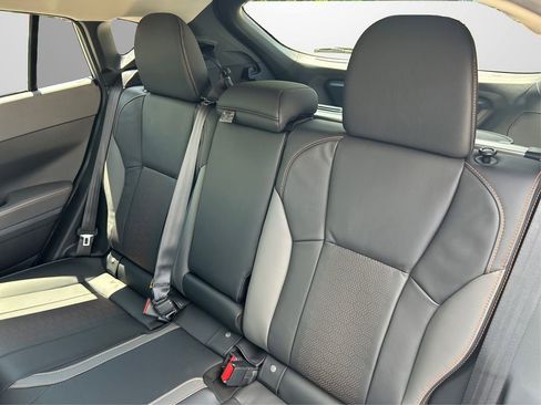 New 2025 Subaru Crosstrek 2.5i Limited w/ Crosstrek Mirror Package image 18