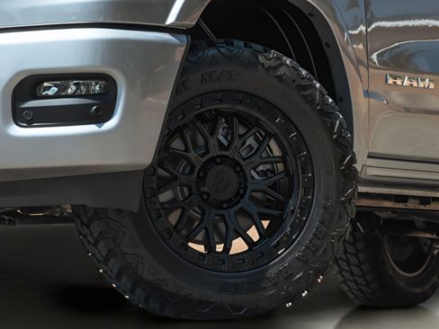 Used 2025 RAM 1500 Big Horn image 4