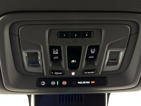 New 2026 GMC Sierra 1500 SLT w/ SLT Premium Package image 32