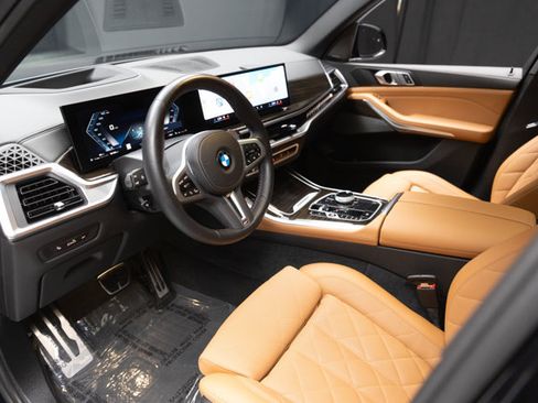 Used 2024 BMW X5 M60i w/ Executive Package AWD/4WD image 46