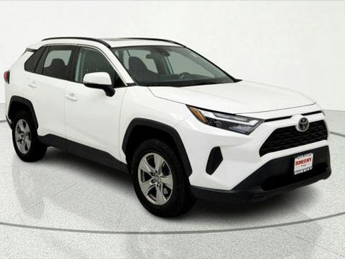 Certified 2022 Toyota RAV4 XLE w/ Convenience Package image 1