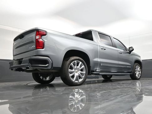 Used 2024 Chevrolet Silverado 1500 High Country w/ High Country Premium Package RWD image 25