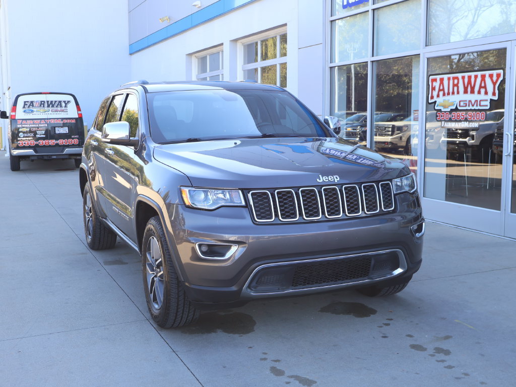 Used 2021 Jeep Grand Cherokee Limited AWD/4WD image 2
