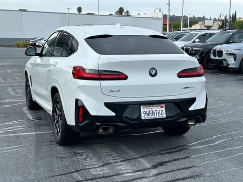 Used 2025 BMW X4 xDrive30i w/ M Sport Package AWD/4WD image 3