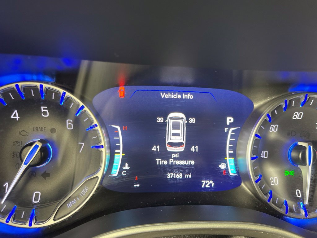 Used 2025 Chrysler Pacifica Select FWD image 30