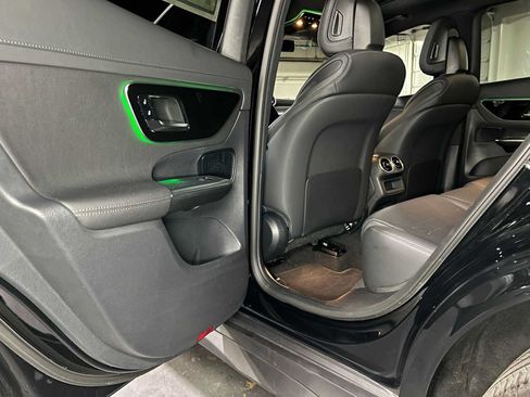 Certified 2026 Mercedes-Benz GLC 300 4MATIC image 18