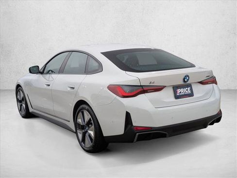 Used 2023 BMW i4 eDrive35 image 8