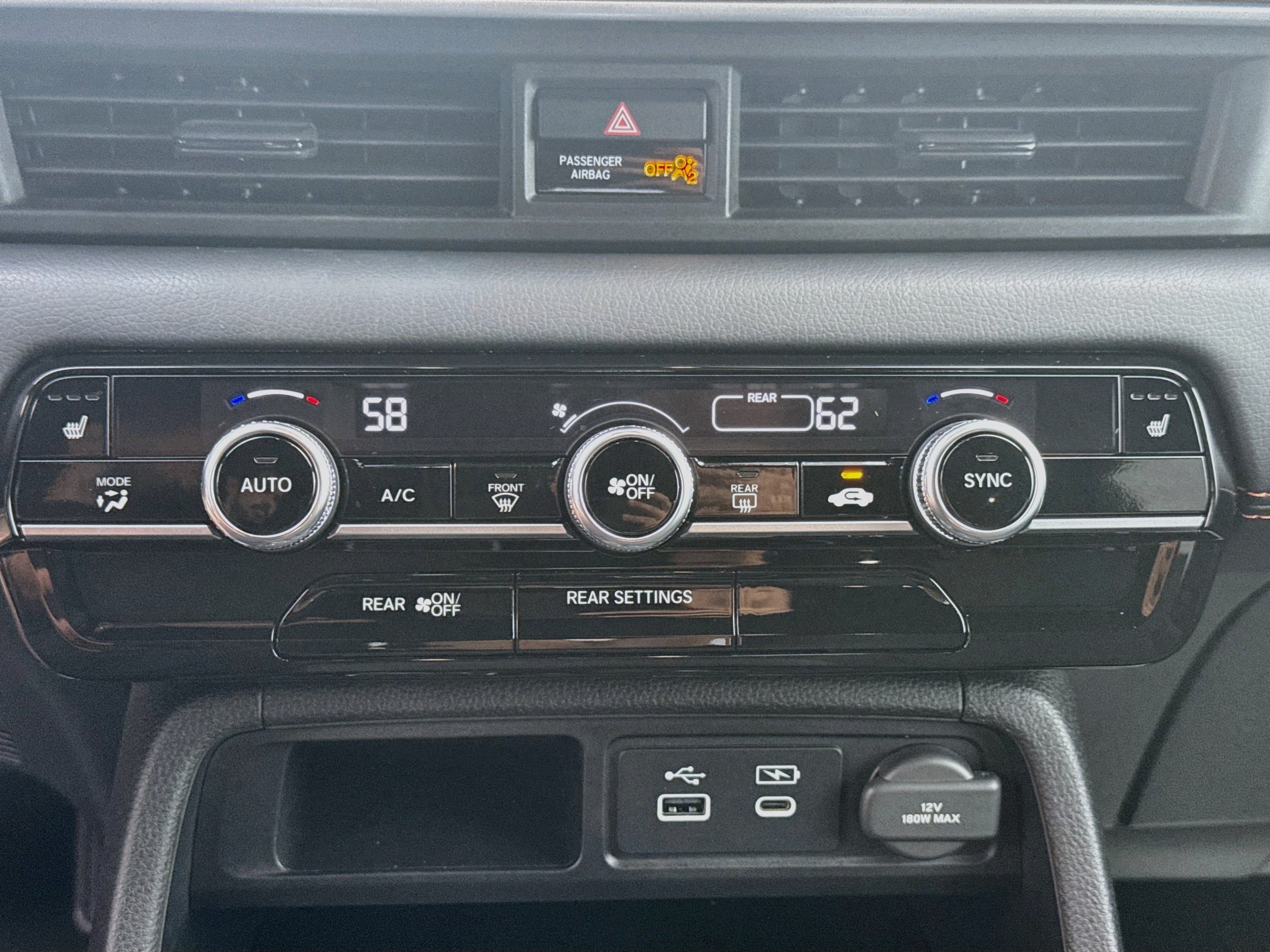 Certified 2024 Honda Pilot Sport image 14