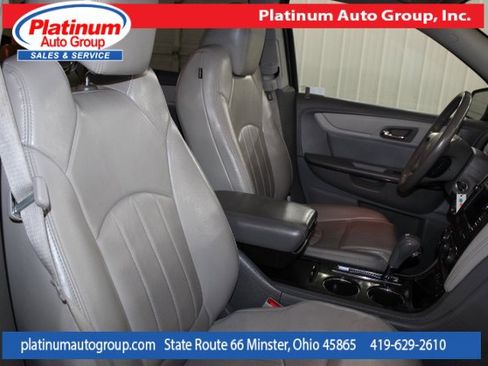 Used 2014 Chevrolet Traverse LTZ image 40