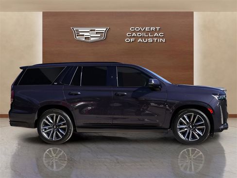 Used 2023 Cadillac Escalade Sport Platinum image 5