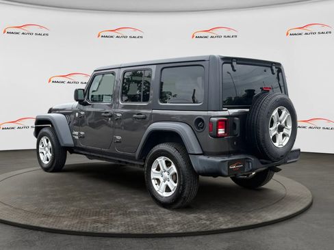Used 2019 Jeep Wrangler Unlimited Sport S AWD/4WD image 8