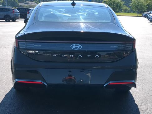 Used 2024 Hyundai Sonata SEL FWD image 4