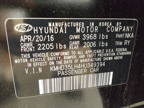 Used 2017 Hyundai Elantra GT FWD image 33