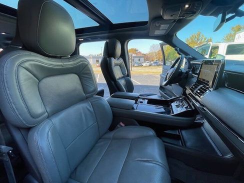 Used 2020 Lincoln Navigator L Reserve image 23
