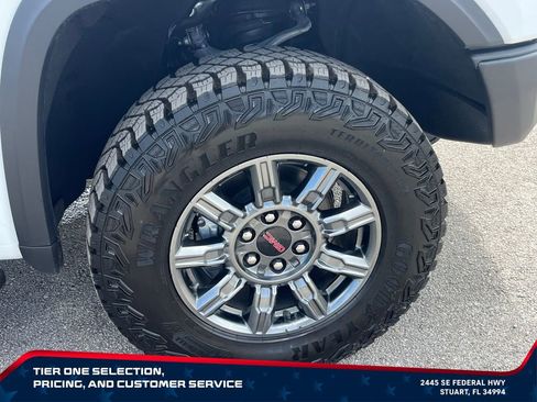 New 2026 GMC Sierra 1500 AT4X AWD/4WD image 21