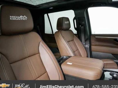 New 2026 Chevrolet Tahoe High Country w/ Sun And Tow Package AWD/4WD image 22