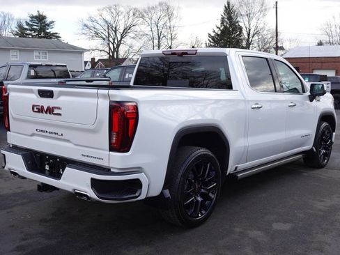 Used 2023 GMC Sierra 1500 Denali w/ Denali Reserve Package AWD/4WD image 4