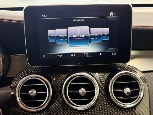 Used 2019 Mercedes-Benz GLC 43 AMG 4MATIC image 30