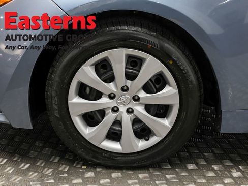 Used 2024 Toyota Corolla LE image 30