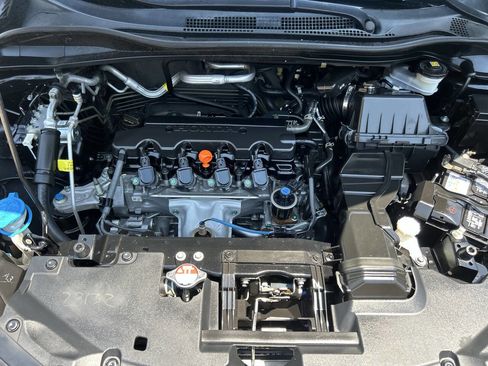 Used 2020 Honda HR-V LX image 21