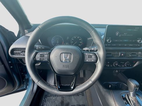 Used 2024 Honda HR-V Sport image 10