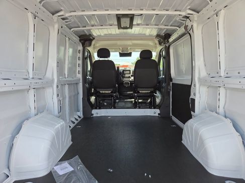 New 2026 RAM ProMaster 1500 w/ Convenience Group FWD image 10