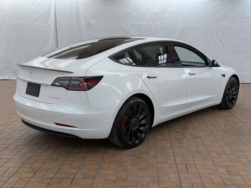 Used 2022 Tesla Model 3 Performance image 7
