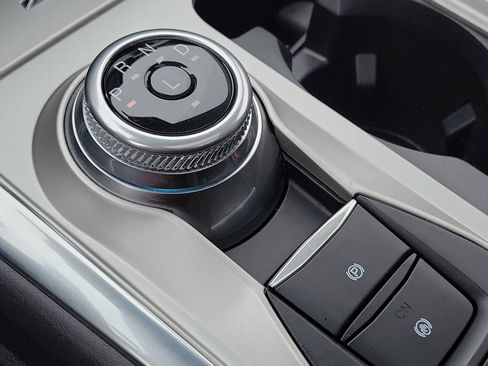 Used 2022 Ford Explorer Limited w/ Equipment Group 301A image 34