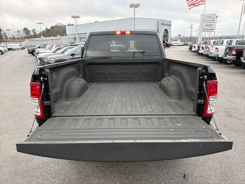 Used 2024 RAM 2500 Big Horn w/ Bed Utility Group image 19