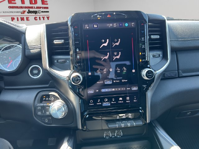 New 2026 RAM 1500 Laramie AWD/4WD image 19