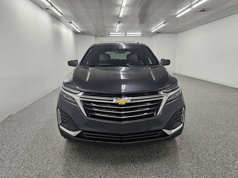 Used 2022 Chevrolet Equinox Premier AWD/4WD image 2