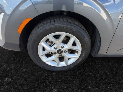 Used 2024 Kia Soul LX w/ Option Group 015 image 9