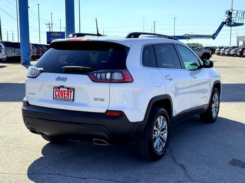 Used 2022 Jeep Cherokee Latitude Lux w/ Sun & Sound Group AWD/4WD image 6