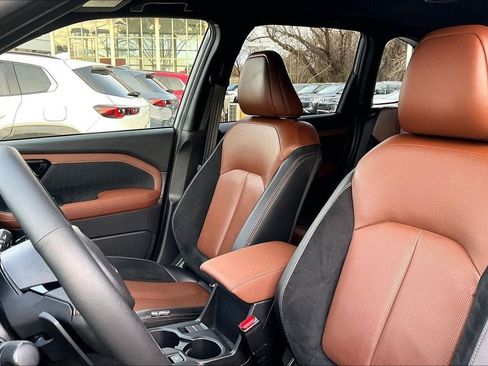 Used 2025 Subaru Forester Touring image 18