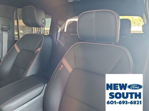 Used 2024 GMC Canyon AT4 w/ AT4 Premium Package image 13